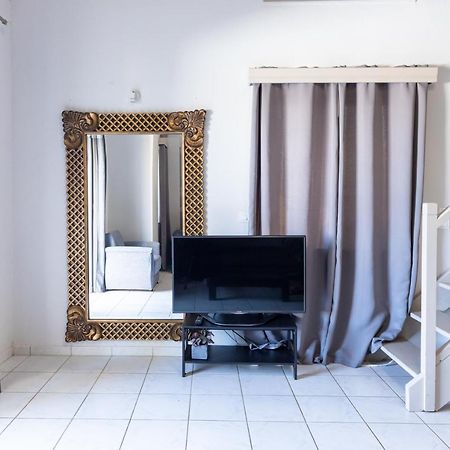 Banana Moon Aparthotel Adelianos Kampos Buitenkant foto