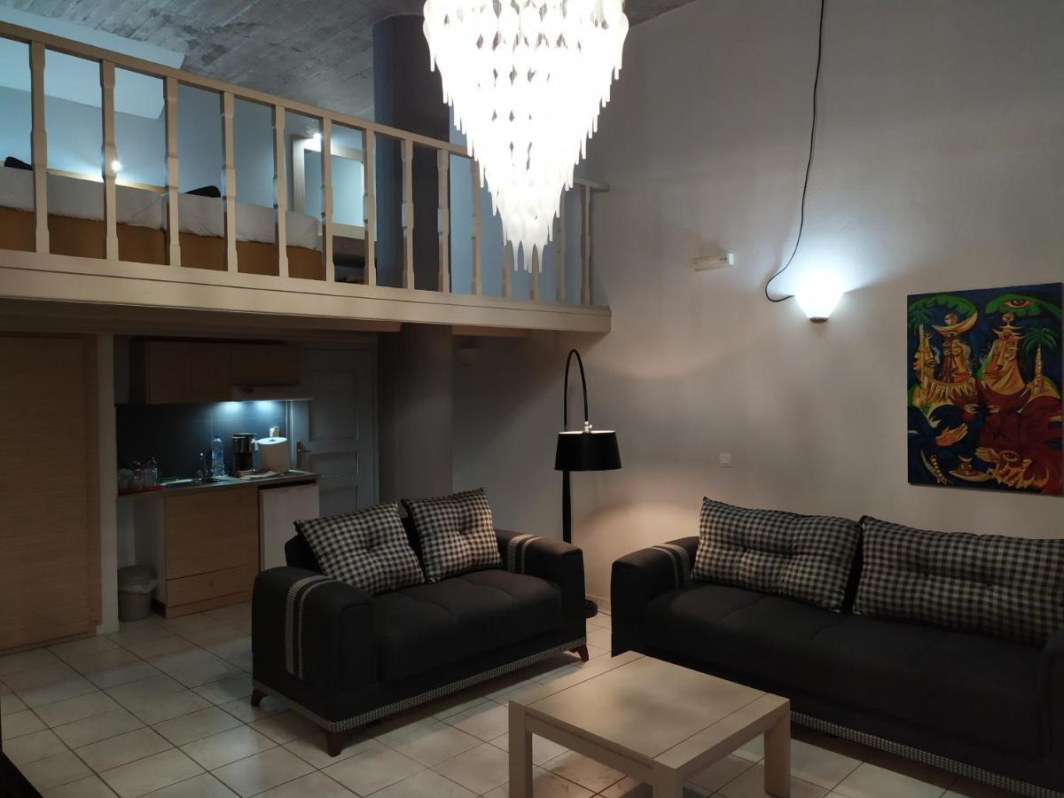 Banana Moon Aparthotel Adelianos Kampos Buitenkant foto